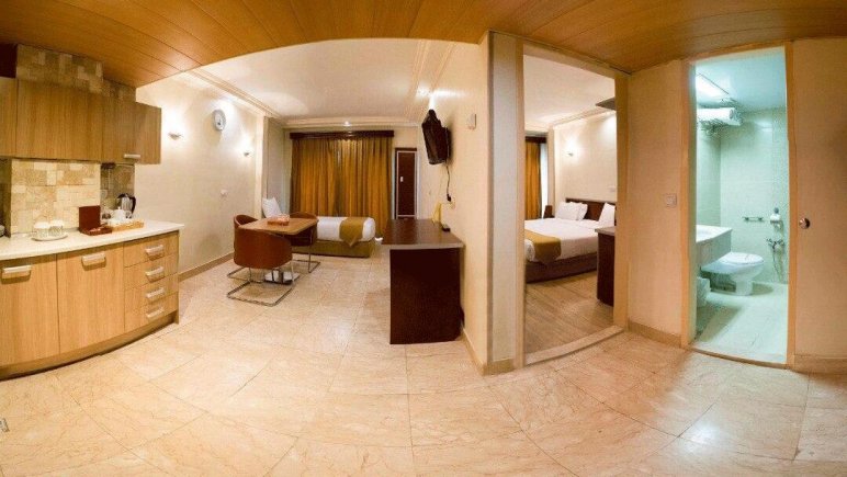 سوئیت یک خوابه سانترال هتل پیروزی اصفهان